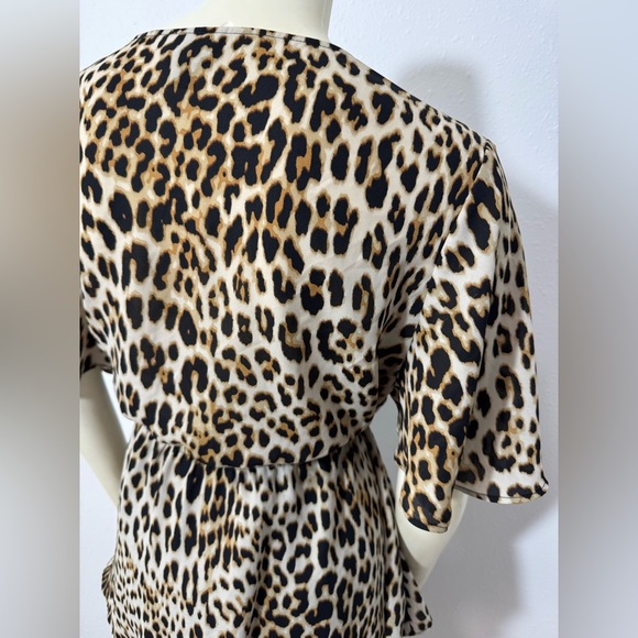 Worthington Leopard Print Flutter Sleeve Peplum Blouse (0X) - Picture 4 of 14